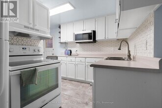 83 Garden St in Whitby, ON - Building Photo - Building Photo