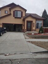 4107 Brush Creek Rd in Colorado Springs, CO - Building Photo