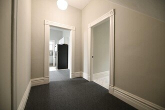 2111 Vine St in Berkeley, CA - Building Photo - Building Photo