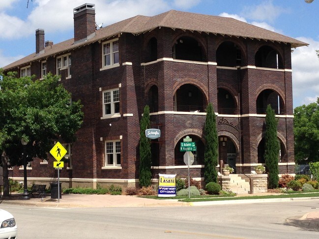 Haven Apartments in Fort Worth, TX - Foto de edificio - Building Photo