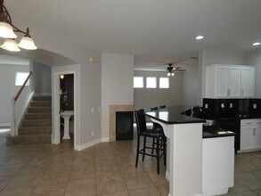 314 Gilea Ct in Santa Maria, CA - Building Photo - Building Photo