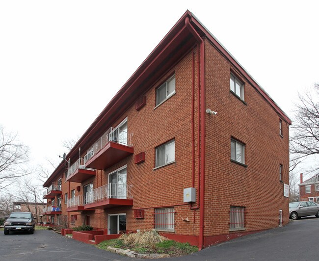 505-507 Sandheger Pl in Cincinnati, OH - Foto de edificio - Building Photo