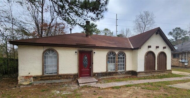 6105 Jennifer Ln in Montgomery, AL - Building Photo - Building Photo