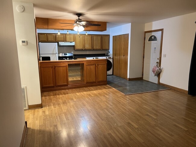 property at 1362 Cove Dr