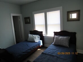 206 Lake St in Kalamazoo, MI - Foto de edificio - Building Photo