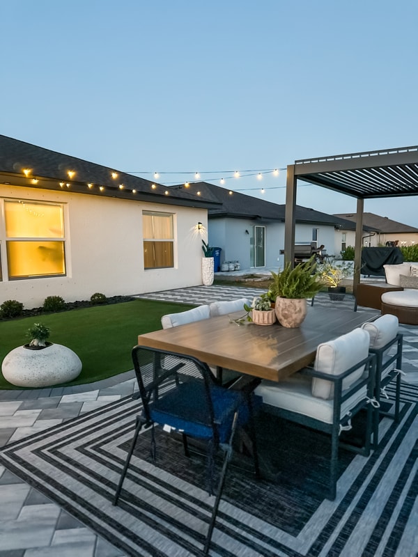 4082 San Clemente Ct in North Fort Myers, FL - Building Photo - Building Photo