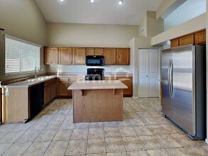 12685 W Hollyhock Dr in Avondale, AZ - Building Photo - Building Photo