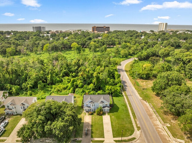 1997 Todd Cove in Biloxi, MS - Building Photo - Building Photo