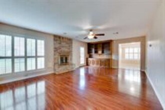 15114 Mira Vista Dr in Houston, TX - Building Photo - Building Photo