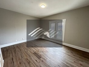 815 S Main St in Franklin, OH - Building Photo - Building Photo