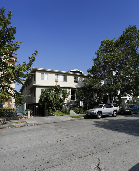 817 S Gramercy Pl in Los Angeles, CA - Foto de edificio