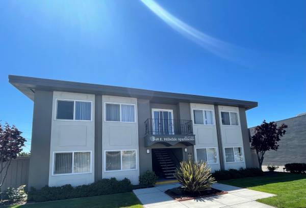 East Hillsdale Apartments in San Mateo, CA - Building Photo - Building Photo