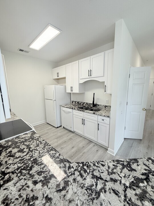 129 Ashley Park Dr in Myrtle Beach, SC - Building Photo