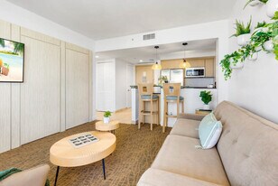 18683 Collins Ave in Sunny Isles Beach, FL - Building Photo