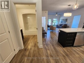 5629-5629 Swayze Dr in Niagara Falls, ON - Building Photo - Building Photo