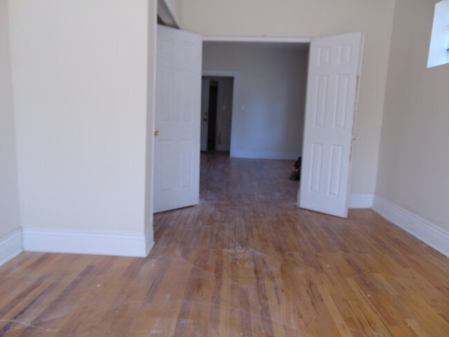 6644 S Peoria St, Unit 1a