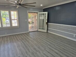 5308 9th Ave in Los Angeles, CA - Foto de edificio - Building Photo