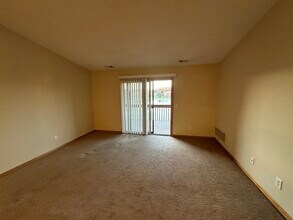 45922 Purple Sage Ct in Belleville, MI - Building Photo - Building Photo