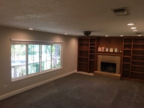 7677 Sycamore Dr in Citrus Heights, CA - Building Photo - Building Photo