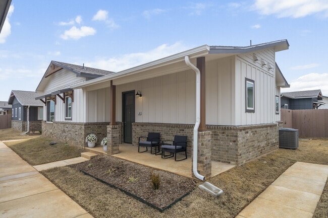 Trulo Homes Tara Ridge in Bentonville, AR - Foto de edificio - Building Photo