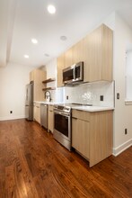 1613 N 33rd St, Unit B201 - 1613 N 33rd in Philadelphia, PA - Foto de edificio - Building Photo