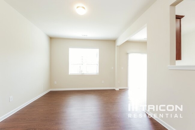 2058 Aragon Lane in Gastonia, NC - Foto de edificio - Building Photo