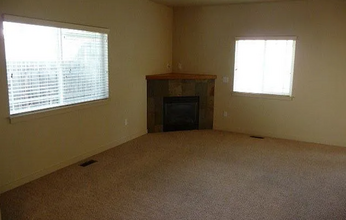 162 SE McKinley Ave in Bend, OR - Building Photo - Building Photo