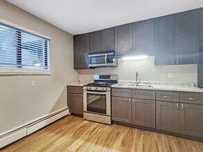 1720 Porter St SW in Wyoming, MI - Building Photo - Building Photo