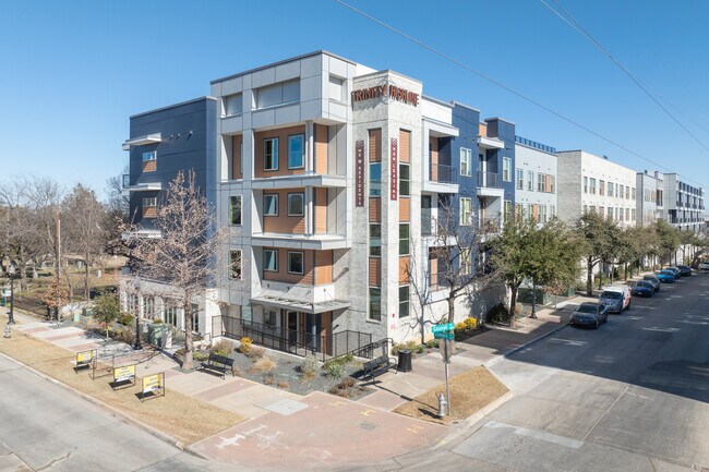 Trinity Highline in Fort Worth, TX - Building Photo - Building Photo