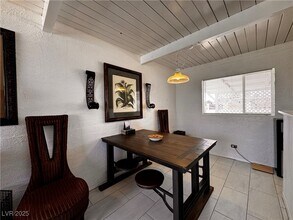 421 Harvard St in Las Vegas, NV - Building Photo - Building Photo