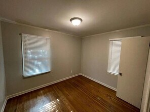 1653 Colonial Rd in Memphis, TN - Building Photo - Building Photo