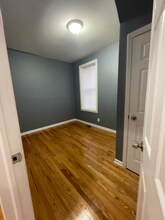 5924 S Rockwell St-Unit -1 in Chicago, IL - Building Photo - Building Photo