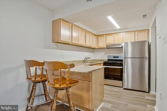 2574 Riva Rd in Annapolis, MD - Building Photo - Building Photo