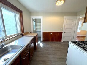 20 Hunnewell Ave in Boston, MA - Building Photo - Building Photo