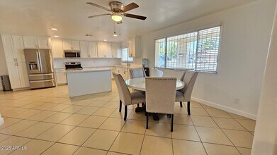 4724 N 61st Ave in Phoenix, AZ - Building Photo - Building Photo