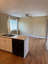 305 Meadow Dr in Elizabeth, CO - Building Photo - Building Photo
