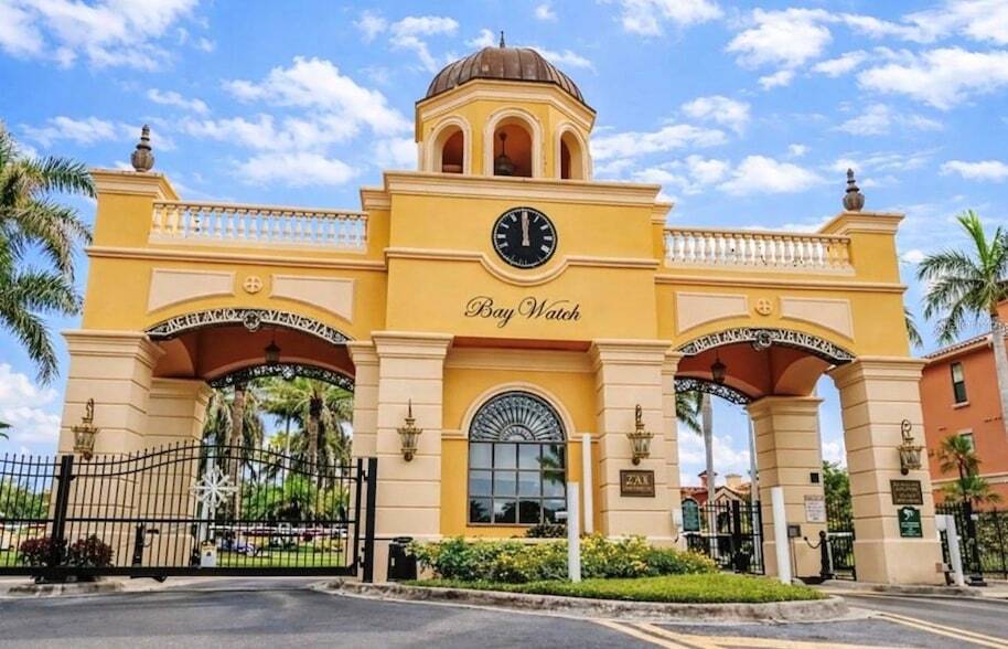 2755 Via Capri, Unit 1220 in Clearwater, FL - Building Photo