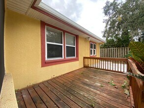 219 12th St in Holly Hill, FL - Building Photo - Building Photo