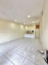 18286 Mediterranean Blvd in Hialeah, FL - Building Photo - Building Photo
