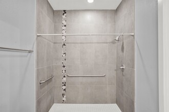 1014 Monaco Blvd in Laredo, TX - Building Photo - Building Photo