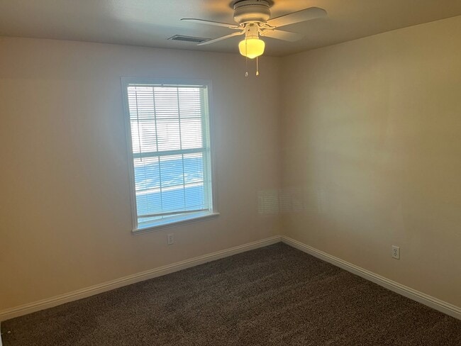 104 Blue Dr in Odessa, TX - Building Photo - Building Photo