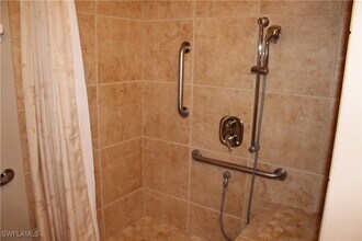 6993 Lone Oak Blvd in Naples, FL - Building Photo - Building Photo
