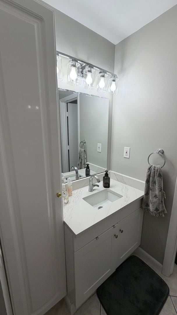 610 Tennis Club Dr in Fort Lauderdale, FL - Building Photo - Building Photo