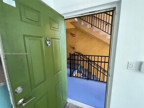 2301 W Preserve Way in Miramar, FL - Foto de edificio - Building Photo