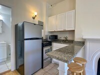 90 Charles St photo'