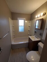 5320 N 45th St in Milwaukee, WI - Building Photo - Building Photo