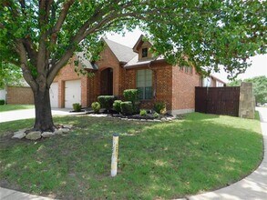 717 Partridge Dr in Aubrey, TX - Building Photo - Building Photo