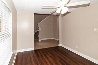 19918 Shore Meadows Ln in Richmond, TX - Foto de edificio - Building Photo