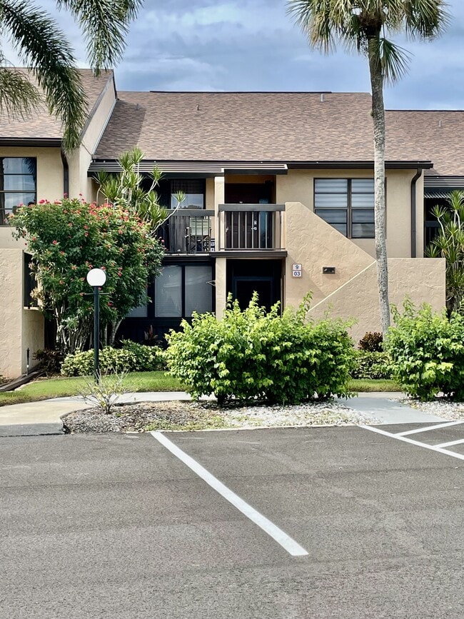 15493 Admiralty Cir
