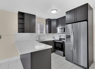 16215 SW 137th Ct in Miami, FL - Building Photo - Building Photo